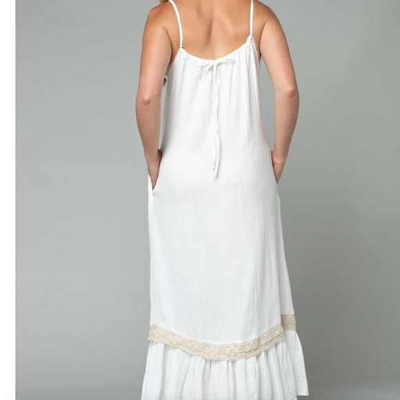 Love stitch Clothing Linda Maxi Dress - Picture 3 of 7